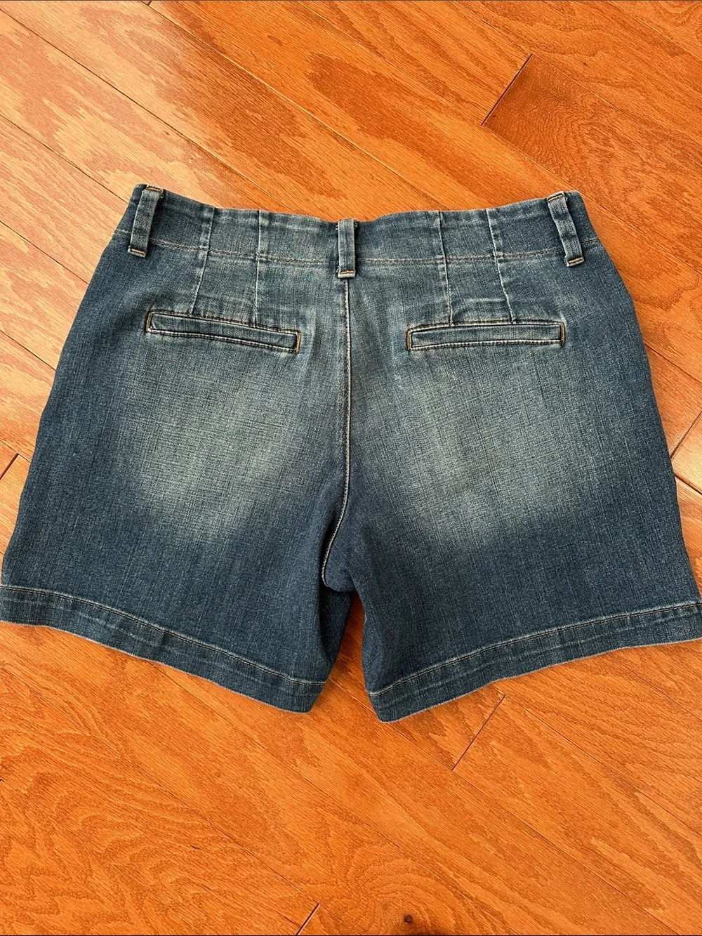 Lee Women's Faded Indigo Denim Shorts